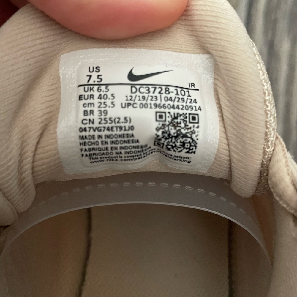 Nike Revolution 6 Running Shoes Men’s 7.5 - Picture 5 of 6